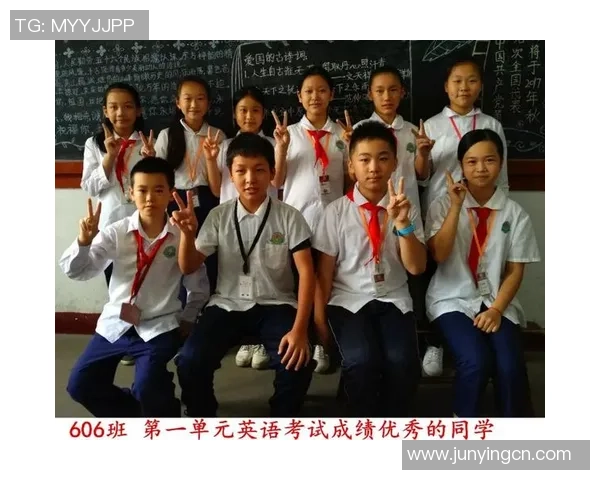 从绿茵传奇到永恒记忆古典足球球星的辉煌与时代风采